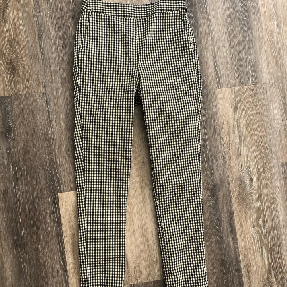 Nasty gal size 0 checkered linen pants